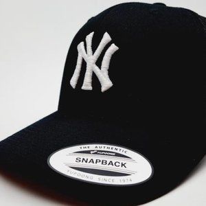 NYC Fans New York Yankees Puff Embroidered Trucker Mesh Snapback Cap Hat Basebal